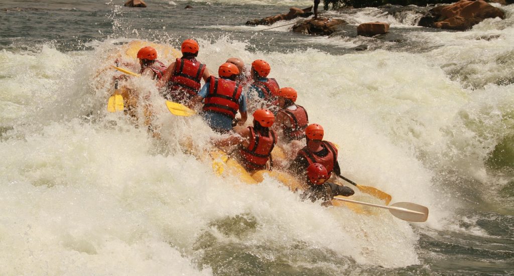 white-water-rafting-354505_1280 PIXABAY FREE